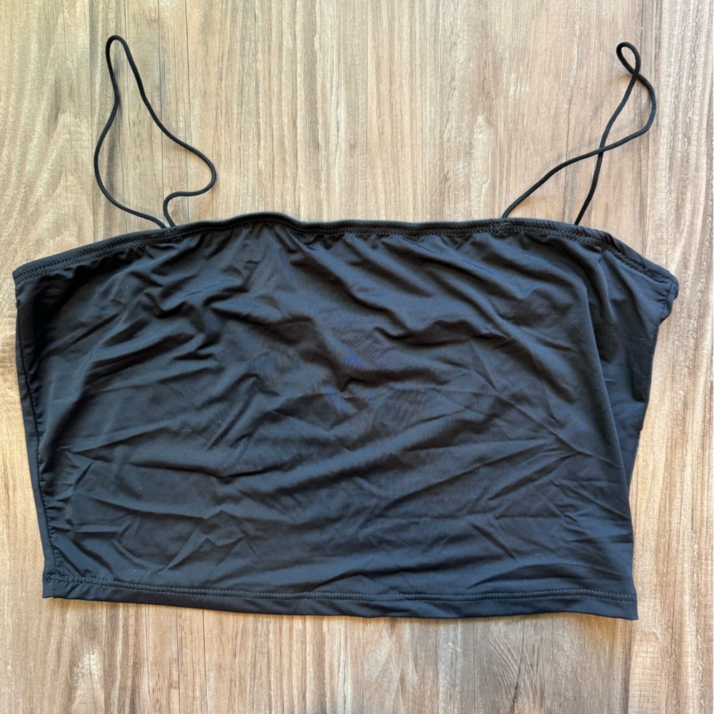 Thin strap cropped tank